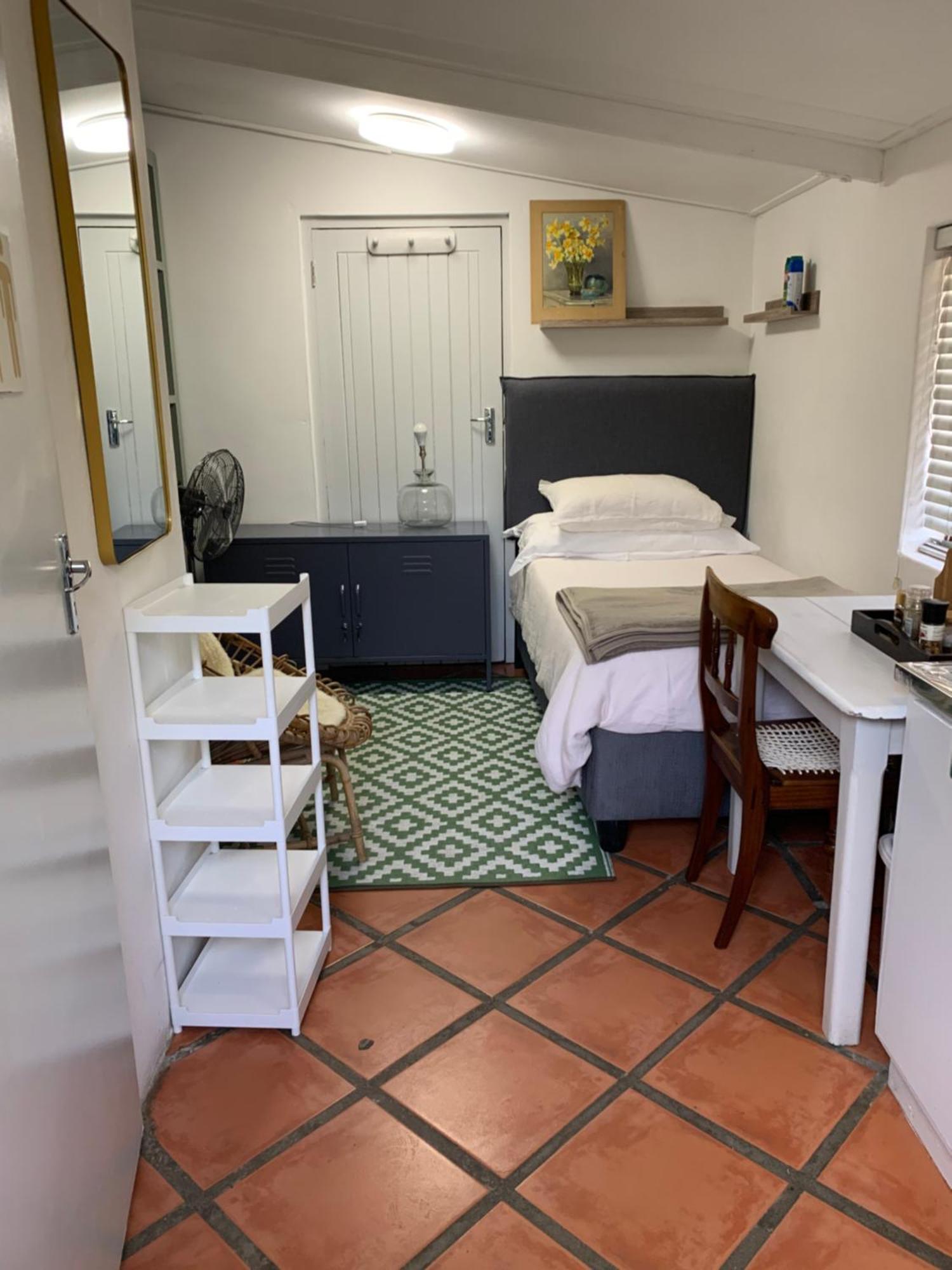 Just A Bed Apartment Stellenbosch Ngoại thất bức ảnh